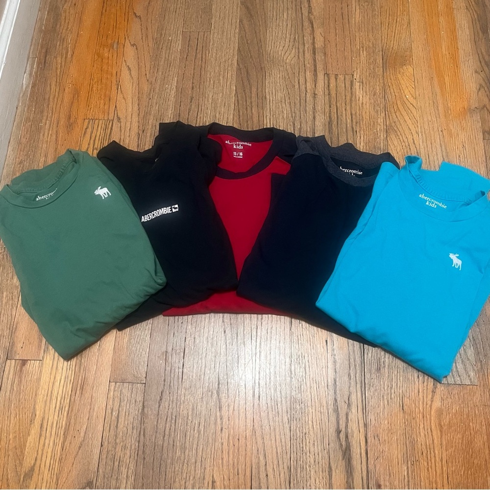 Abercrombie & Fitch youth boys T-Shirt Pack - Green, Black, Red, Blue